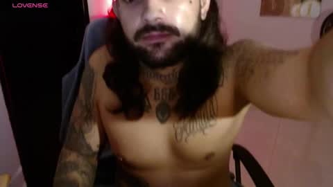 nicolas online show from 01/24/25, 08:23