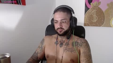 nicolas online show from 02/02/25, 02:17