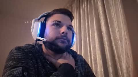 nicolasexy98 online show from 12/05/25, 06:55