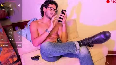 Snapshot of nicolasrodrii chatting on 12/21/24, 04:30 nicolasrodrii online show from 12/21/24, 04:30