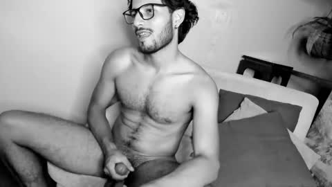 Snapshot of nicolasrodrii chatting on 02/22/25, 12:49 nicolasrodrii online show from 02/22/25, 12:49