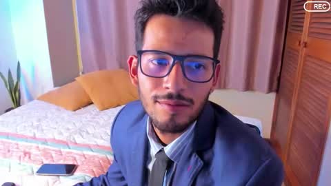 Snapshot of nicolasrodrii chatting on 01/16/26, 12:03 nicolasrodrii online show from 01/16/26, 12:03