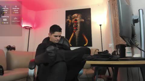 Snapshot of nicolass_fellener chatting on 02/11/26, 04:39 Nicolas Fellener online show from 02/11/26, 04:39