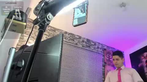 Nicolas Fellener online show from 06/21/26, 02:25