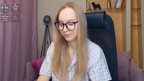 Snapshot of nicolavanderbie chatting on 11/29/25, 07:06 Nicoletta online show from 11/29/25, 07:06