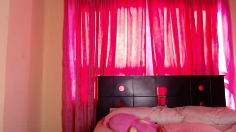 nicole online show from 03/20/26, 08:03