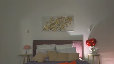 Snapshot of nicole_broown chatting on 02/22/26, 09:13 Nicole online show from 02/22/26, 09:13