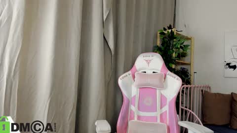 GMT7TueWedThSu 0300am-0900am. Sa 1000am-0400pm online show from 10/30/25, 08:09