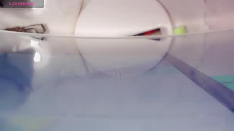 Snapshot of nicole_g0ld_ chatting on 03/15/26, 05:41 Nicole online show from 03/15/26, 05:41