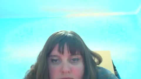 Nicole online show from 09/18/25, 10:34