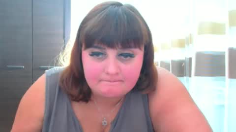 Nicole online show from 10/27/25, 05:28