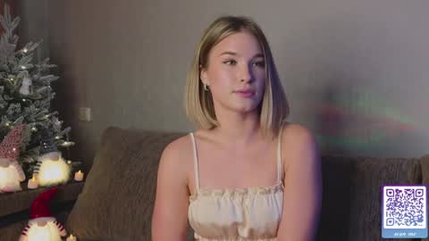 Nicole online show from 12/09/24, 03:54