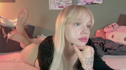 Mary online show from 05/16/26, 01:02