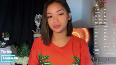 Snapshot of nicolecellini chatting on 02/23/26, 02:14 NICOLE online show from 02/23/26, 02:14