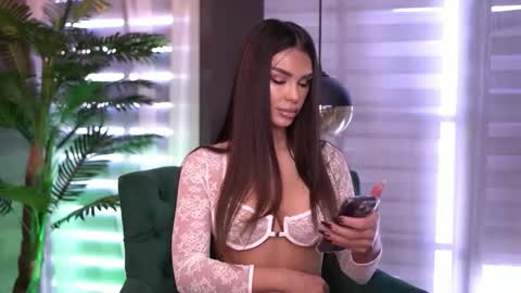 Nicole online show from 09/24/25, 07:12