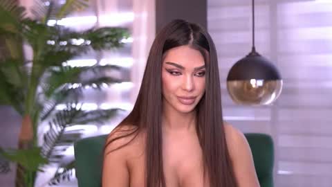 Nicole online show from 10/01/25, 07:25