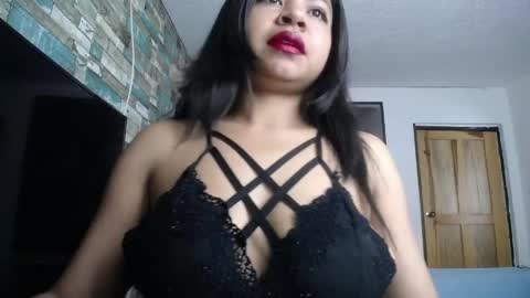 Nicole online show from 05/04/26, 02:57