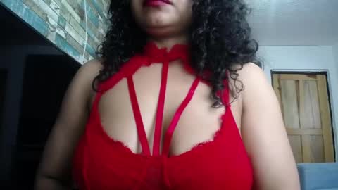 Nicole online show from 05/11/26, 02:45