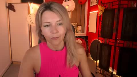 nicolehits online show from 06/18/26, 09:14