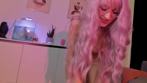 Snapshot of nicoleirisxxx chatting on 10/04/25, 06:00 nicoleirisxxx online show from 10/04/25, 06:00
