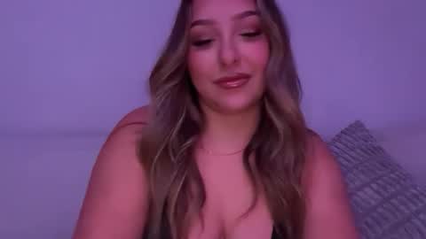 Snapshot of nicolelovesyou444 chatting on 03/24/26, 11:59 nicolelovesyou444 online show from 03/24/26, 11:59