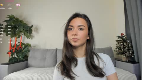 Dua Lipa online show from 12/29/24, 01:06