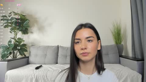 Dua Lipa online show from 01/16/25, 04:07