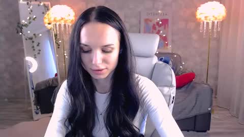 Nicole online show from 05/12/26, 02:47