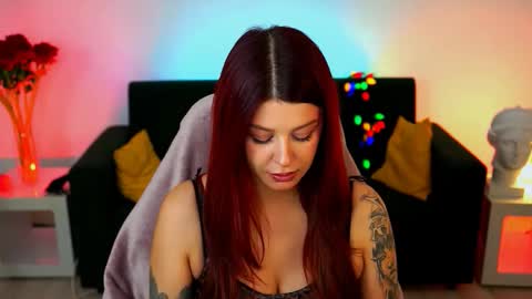 Snapshot of nicolemoonn chatting on 02/26/26, 01:32 online November 28 from 16 to 20 November 29 from 12 to 20 December 3 and 5 from 12 to 20 December 7 and 8 from 04 to 08 GMT online show from 02/26/26, 01:32