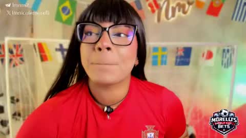 Andrea give it a thumbs up please its important  online show from 06/17/26, 02:18