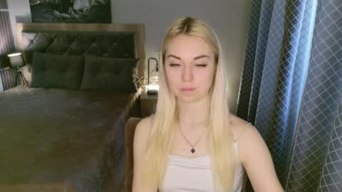 NicoleStunning online show from 05/16/26, 05:59