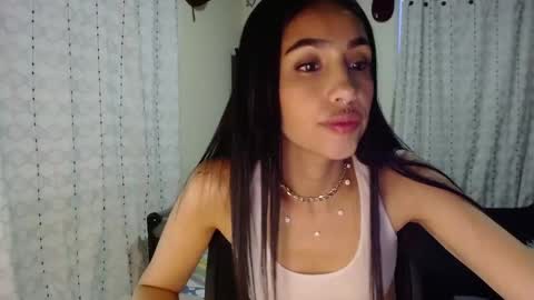 Nicole online show from 11/12/25, 10:20