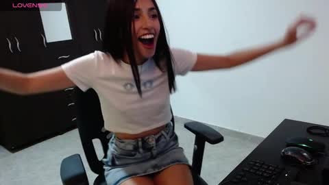Snapshot of nicoletta_c66 chatting on 03/14/26, 11:21 Nicole online show from 03/14/26, 11:21
