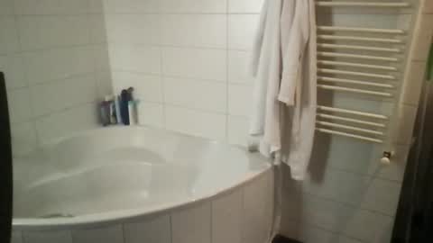 Snapshot of nicolino1020 chatting on 09/19/25, 11:11 nicolino1020 online show from 09/19/25, 11:11