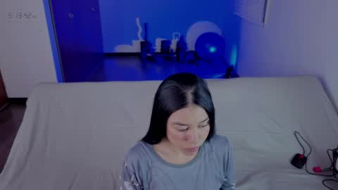 Nicoll  Independent model online show from 04/26/26, 10:13
