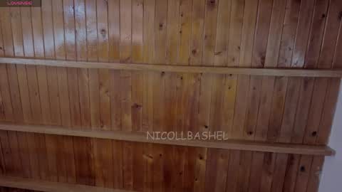 Nicoll  Independent model online show from 05/01/26, 07:24