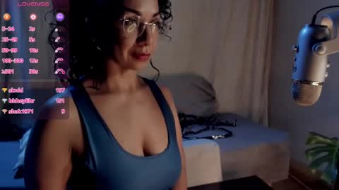 Mrs Nicolle online show from 02/24/25, 01:35