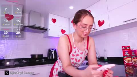 Snapshot of nicollet_ chatting on 02/15/26, 09:11 Nicollet online show from 02/15/26, 09:11