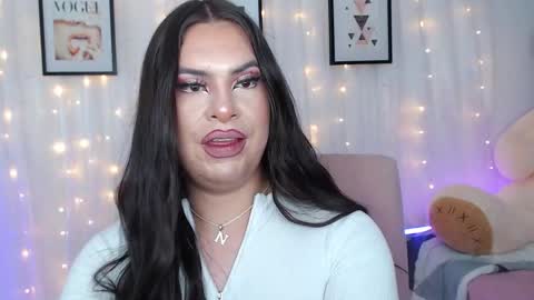 Snapshot of nicoobaby chatting on 02/03/25, 10:43 nicoobaby online show from 02/03/25, 10:43