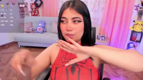 Snapshot of nidrii_07 chatting on 12/13/24, 02:43 900 300 online show from 12/13/24, 02:43