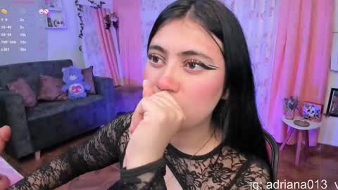 Snapshot of nidrii_07 chatting on 02/18/26, 04:41 900 300 online show from 02/18/26, 04:41