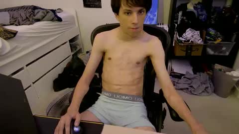 Snapshot of niftyslim chatting on 09/10/25, 03:17 niftyslim online show from 09/10/25, 03:17