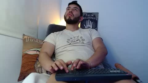 Snapshot of nigan_duquette chatting on 12/04/24, 03:15 Nigan online show from 12/04/24, 03:15