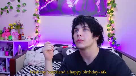 Snapshot of night_angell chatting on 11/24/25, 04:51 Night angel online show from 11/24/25, 04:51