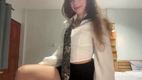 Aurora online show from 10/29/25, 02:52