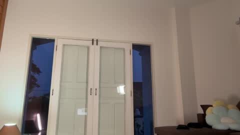 Snapshot of night_jelly chatting on 04/20/26, 11:46 Aurora online show from 04/20/26, 11:46