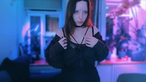 Lilitht online show from 12/26/24, 11:03