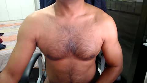 Snapshot of night_rider09711 chatting on 12/27/24, 07:14 night_rider09711 online show from 12/27/24, 07:14