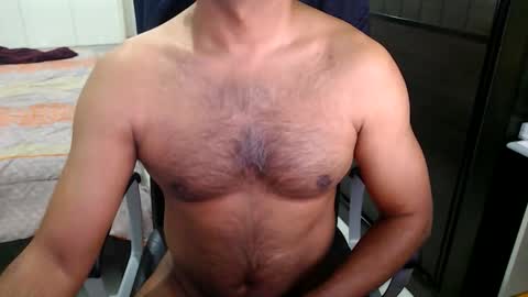 Snapshot of night_rider09711 chatting on 12/29/24, 10:14 night_rider09711 online show from 12/29/24, 10:14