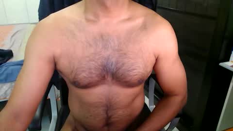 Snapshot of night_rider09711 chatting on 01/29/25, 11:51 night_rider09711 online show from 01/29/25, 11:51